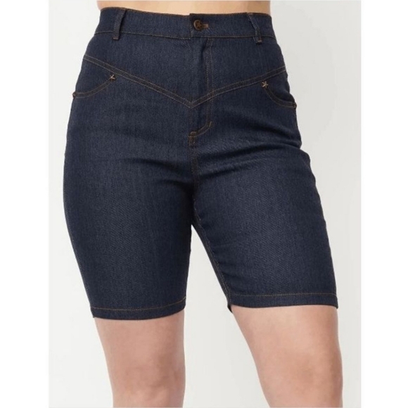 NWT Unique Vintage western Bermuda dark denim shorts with star details US XL 14 - Picture 1 of 6